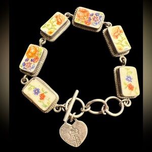 Charming Floral Silver Bracelet